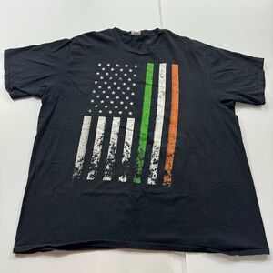 292. Men’s Black Short‎ Sleeve Tee with Flag Design (2XL)